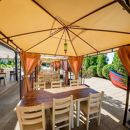 Апартаменты With View